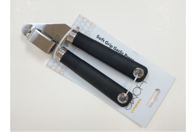 Ko Fung Soft Grip Garlic Press