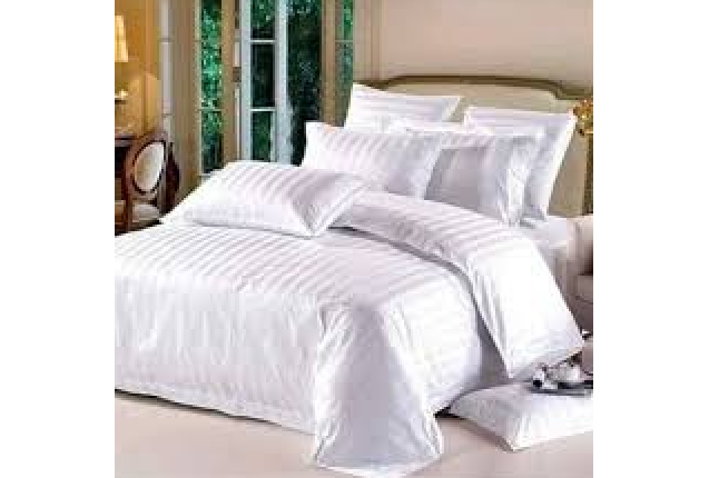 Bedsheet and 2 Pillow Cases with Fited 3x6