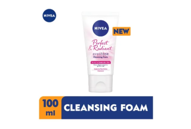 Nivea Face Care Perfect & Radiant Eventone Cleasing Foam 100ml- (6x4)- 86724 per carton