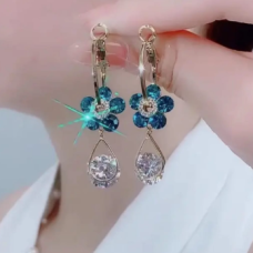 Needle Crystal Flower Earrings