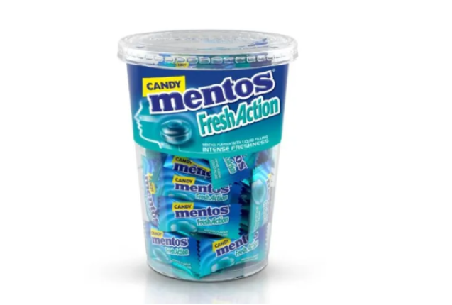 Mentos Fresh Action Candy 3.4g 88p Menthol Cup per case x 18