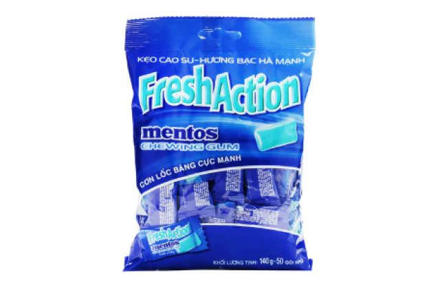 Mentos Fresh Action Candy 3.4g 30p Menthol Pouch per case x 36