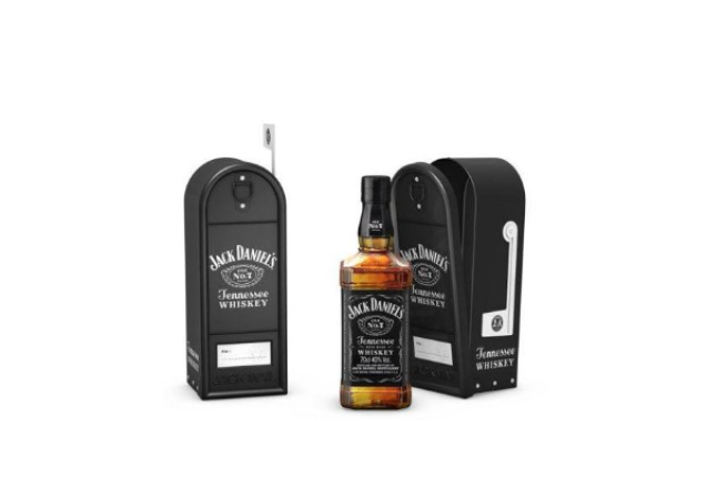 Jack Daniel's Old N°7 Mail Box 40° 70 cl + GBX x 6 bottles