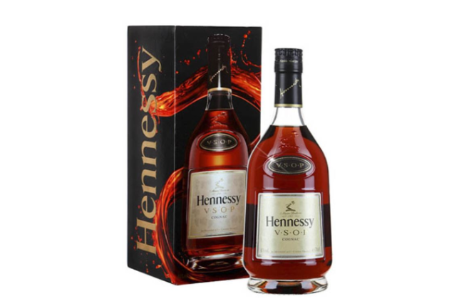 Hennessy VSOP 40° 70 cl ( cs x 12 ) + GBX x 12 bottles