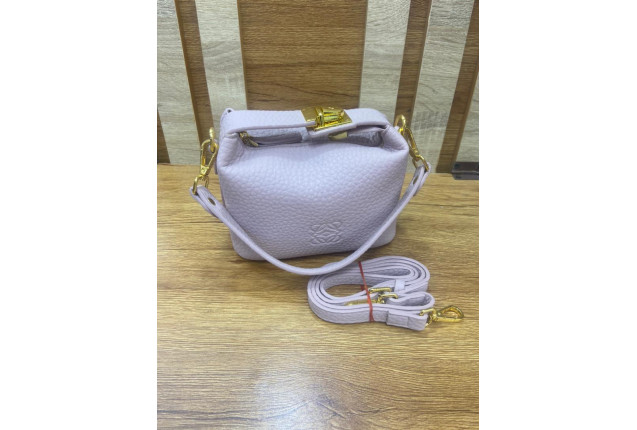 Loewe Puzzle Bag - light purple