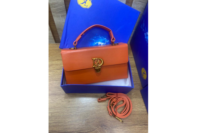 Hermès Constance 18 handbag -pumpkin orange