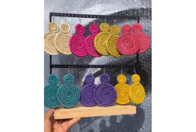 Classic Raffia earrings