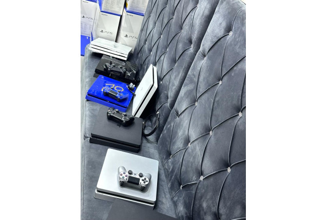 PS4