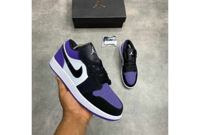 Nike Jordan 1#