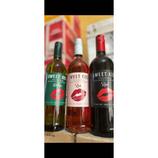Sweet Kiss Red Wine- 6×75cl
