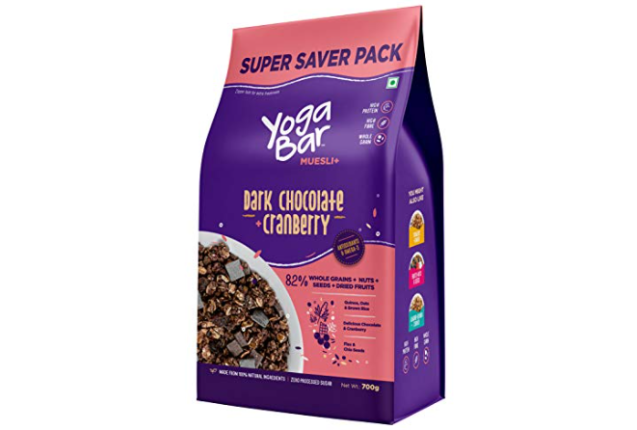 YogaBar Dark Chocolate Cranberry Muesli 700 g – High‑Protein, Gluten‑Free Breakfast with Nuts, Seeds x 18