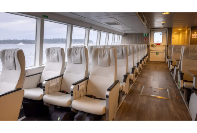 Damen Fast Ferry 4212 – High-Speed Aluminium Catamaran Coastal Passenger Ferry with 445 Capacity,