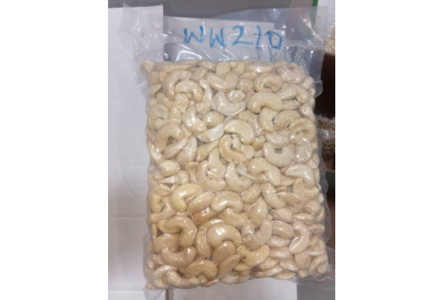 Processed Cashew WW210 – Premium Roasted Whole Cashew Kernels - 1KG Processed Cashew WW210 – Premium Roasted Whole Cashew Kernels - 1KG