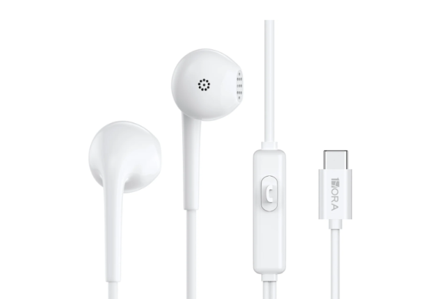 1hora AUT124 USB-C Wired Earphones with Mic – Hi-Res Sound & Tangle-Free