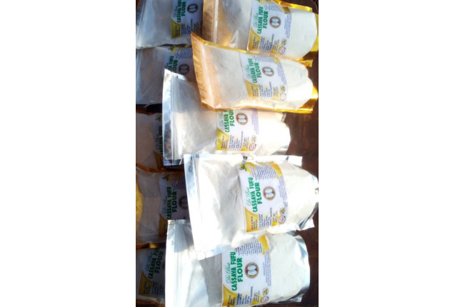 Processed Cassava Fufu Flour – Gluten-Free African Staple 1kg x 12