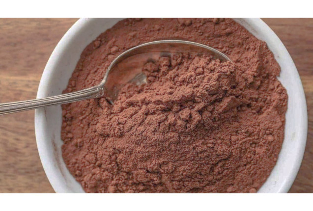 Natural Cocoa powder 10/12% (metric ton)