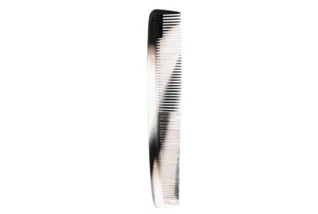 Gentlemen’s Comb – Universal Black & White Marbled x 24