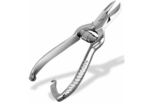 Solingen quality toe nail nipper with spring, approx. 14 cm, hot forged, on blister card x 24