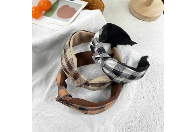 Hair ties checkered pattern, brown, 6 pc, thickness approx. 1 cm, on card x 6