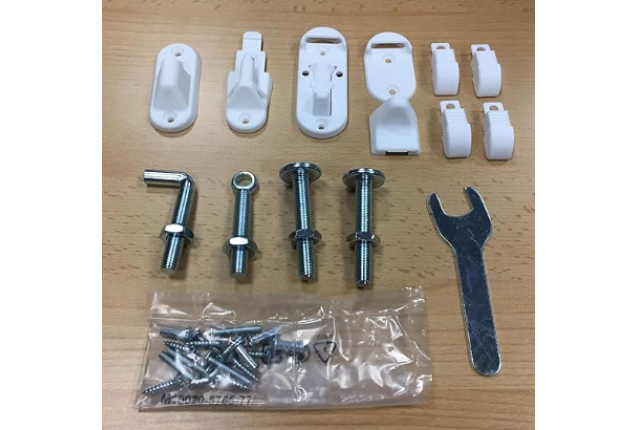 BabyDan Box of Fittings MultiDan Metal, White w/Logo, Thick Spind x 10