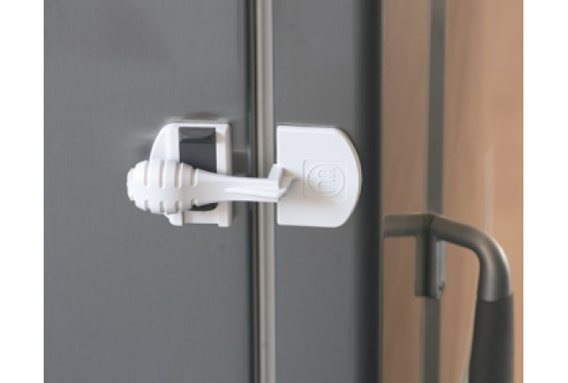 Fridge Lock On/Off – 2 Pcs (1 Set) x 48