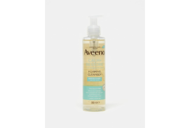 Aveeno Calm + Restore Foaming Make Up Removing Cleanser 200Ml x 6