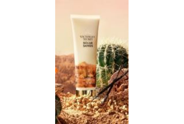 Victoria’s Secret Amber Romance Body Lotion (236 ml) x 17