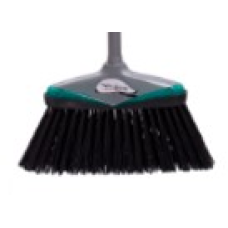 OUTDOOR BROOM PRO W/HANDLE x 1