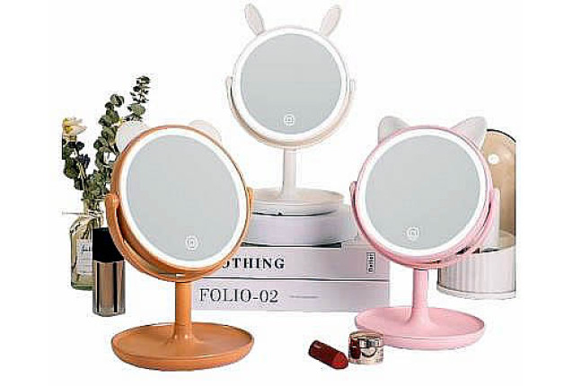 Rabbit Ear 360 Degree Rotation Mirror (DC056-1)
