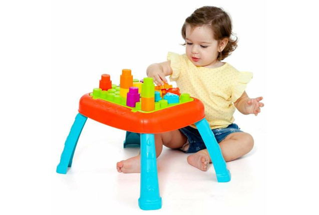 ACTIVITY TABLE WITH 20 PIECES x 6