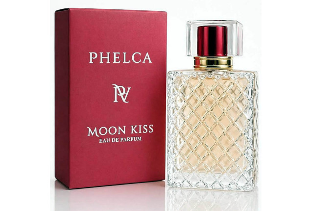 Phelca Moon Kiss Perfume