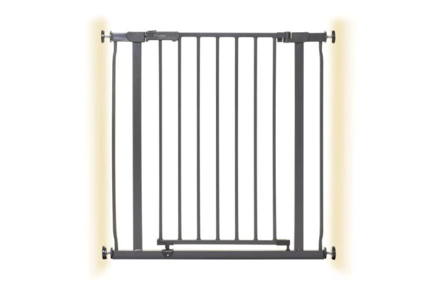 Dreambaby® Ava Safety Gate – Black
