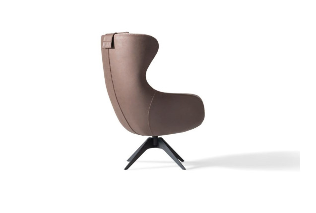 NUNA ARMCHAIR