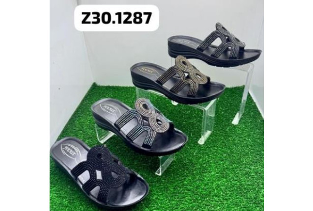 Top Quality Slippers (Model Z30.1287)