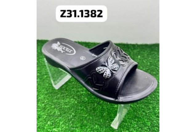 Top Quality Slippers (Model Z31.1382)