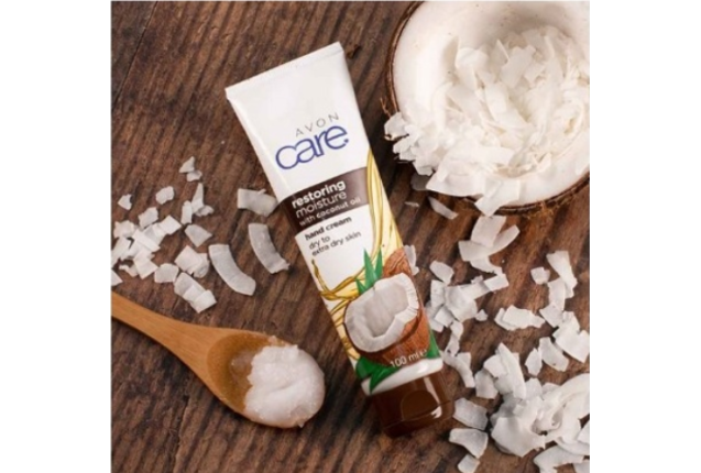 Care Restore Moisture Hand Cream