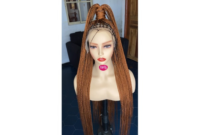 Lux knotless slim wig(kanekalon) x  1