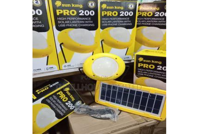 Sunking Pro 200 with a 2.35W polycrystalline solar panel,