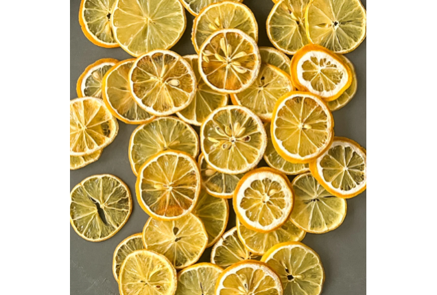 Dried lemon ''yellow' per ton