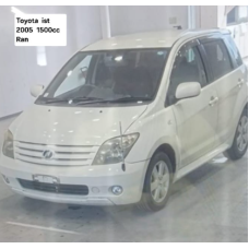 Used Toyota  ist  2005