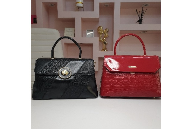 Fashion Classic Handbags - Red and Black