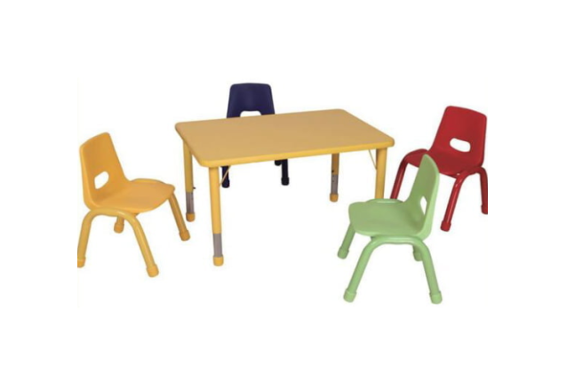 Nursery Plastic Desk with 4 Chairs – EQSC09