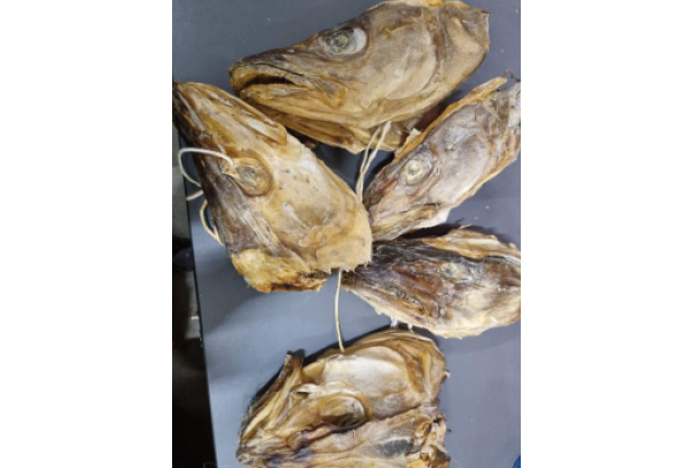 Fish Heads- CO2 - Dried Stock Fish per bale