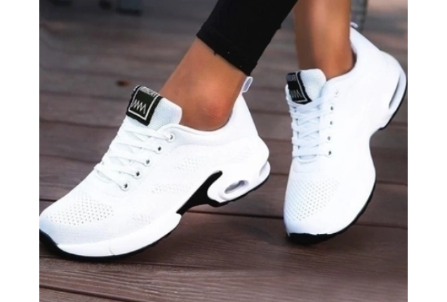 Unisex Sneakers White